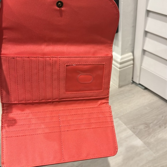 St John’s Bay long Wallet with few outside Spots. - Picture 4 of 5